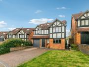 6 bedroom property in Hollies Close, SW16 £6,250 pcm |...