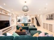 6 bedroom property in Scarsdale Villas, Kensington,...
