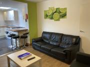 6 bedroom property to let in 29 Hubert Road £690 pw