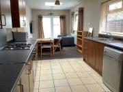 6 bedroom property to let in 7 Rookery Road £630 pw