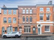 6 bedroom property with land for sale