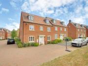 6 Bedroom Semi Detached House