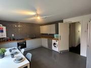 6 Bedroom Semi Detached House