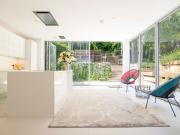 6 Bedroom Semi Detached House