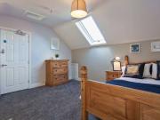 6 Bedroom Semi Detached House