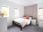 6 bedroom semi detached house for rent in Cobbett Close,...