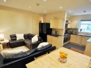 6 Bedroom Semi detached House For Rent In Fallowfield,...