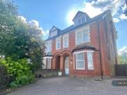 6 Bedroom Semi detached House For Rent In Gravesend