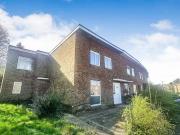 6 bedroom semi detached house for rent in Honeysuckle...