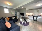 6 bedroom semi detached house for rent in Norwich Drive,...