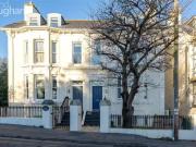 6 bedroom semi detached house for rent in Priory Villas,...