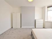 6 bedroom semi detached house for rent in Southmead...