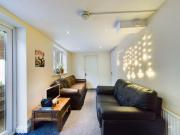 6 bedroom semi detached house for rent in The Avenue,...