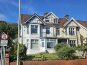 6 Bedroom Semi detached House For Rent In Treforest