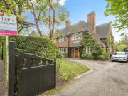 6 bedroom semi detached house for sale