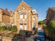 6 bedroom semi detached house for sale