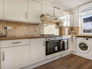 6 bedroom semi detached house for sale