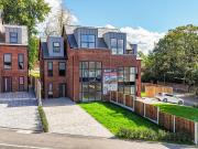 6 bedroom semi detached house for sale