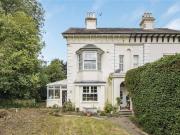 6 bedroom semi detached house for sale