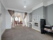 6 bedroom semi detached house for sale