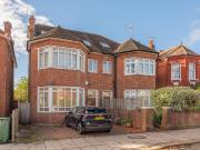 6 bedroom semi detached house for sale