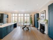 6 bedroom semi detached house for sale