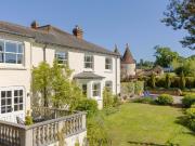 6 bedroom semi detached house for sale in Knowle Road,...