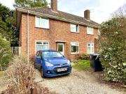 6 bedroom semi detached house to rent