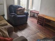 6 bedroom semi detached house to rent