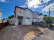 6 bedroom semi detached house to rent