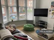 6 bedroom semi detached house to rent