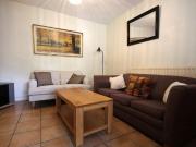 6 bedroom semi detached house to rent