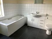 6 Bedroom Semi Detached To Rentin Nottingham £120 pw 6 Bedroom Semi Detached To Rentin Nottingham £120 pw