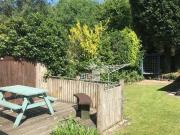 6 bedroom semidetached house for rent in Wald Avenue...