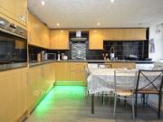 6 Bedroom Student Houses in Leeds