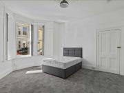 6 Bedroom Terraced House