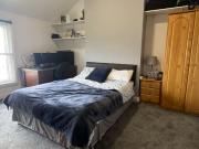 6 Bedroom Terraced House