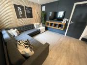 6 Bedroom Terraced House