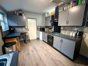 6 Bedroom Terraced House