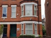 6 Bedroom Terraced House