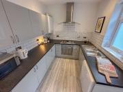 6 Bedroom Terraced House