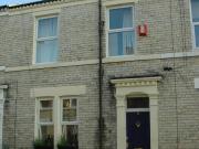 6 bedroom terraced house for rent in 15 CLAYTON PARK...