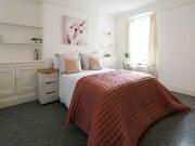6 bedroom terraced house for rent in 8 Carlton Terrace,...
