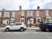 6 bedroom terraced house for rent in Belle Grove West,...