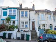 6 bedroom terraced house for rent in Bonchurch Road,...