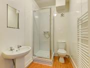 6 bedroom terraced house for rent in Brading Road, BN2