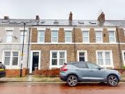 6 bedroom terraced house for rent in Chester Street,...