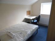 6 bedroom terraced house for rent in Coronation Avenue,...