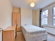 6 bedroom terraced house for rent in Coronation Street, BN2