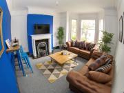 6 bedroom terraced house for rent in Daneshill Road,...